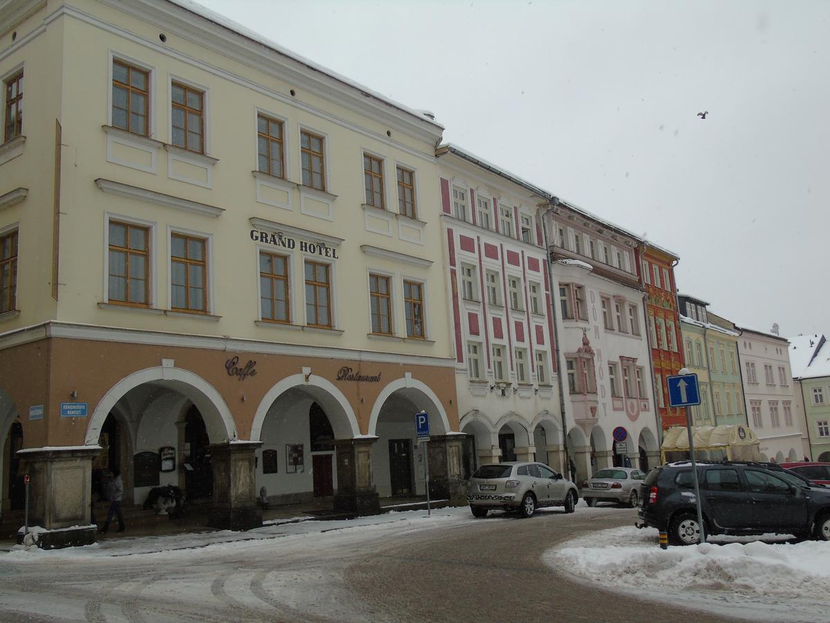 Gl Hotel Trutnov Buitenkant foto